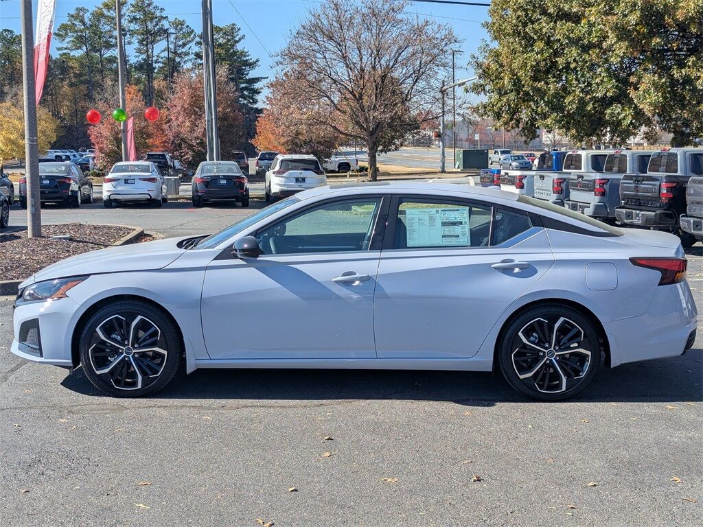 2025 Nissan Altima 2.5 SR Kennesaw GA