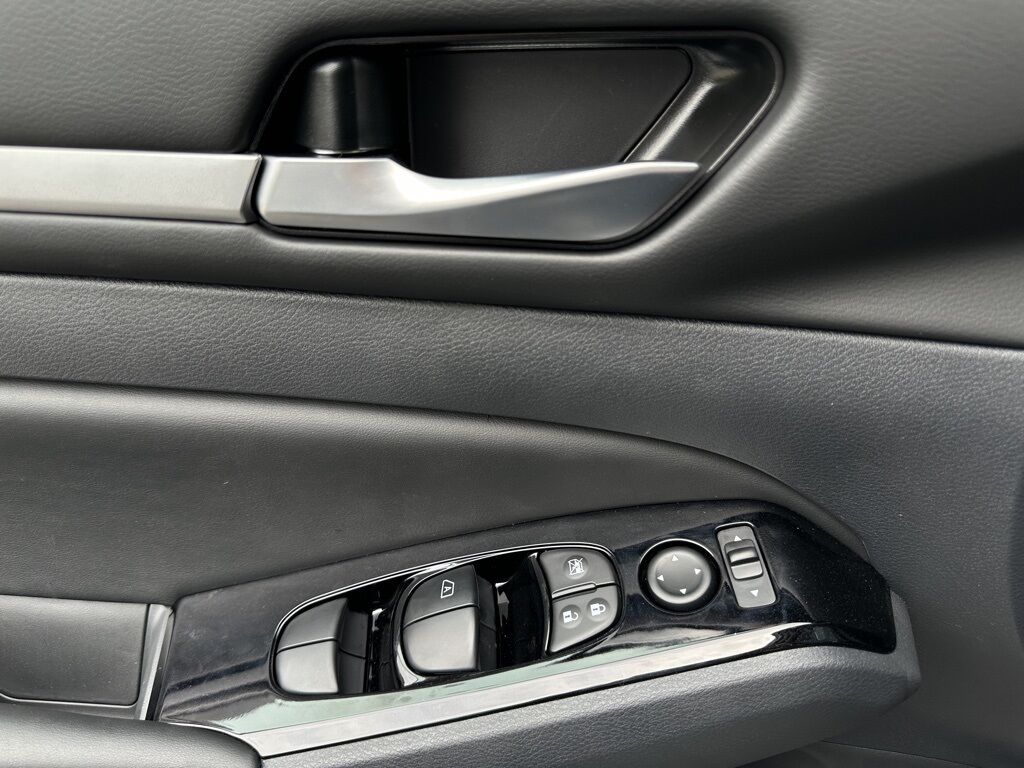 2025 Nissan Altima 2.5 SR San Clemente CA