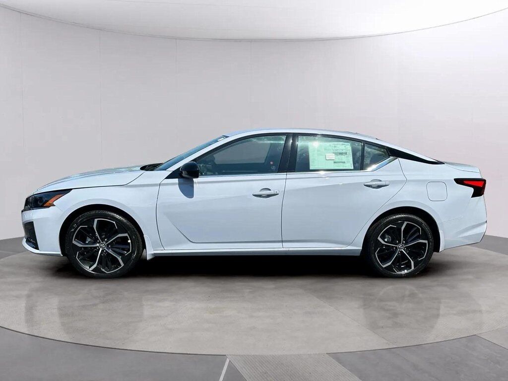 2025 Nissan Altima 2.5 SR San Clemente CA