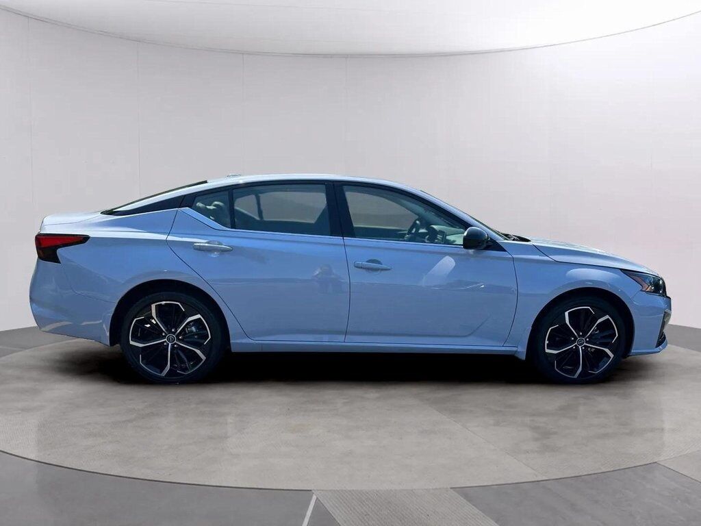2025 Nissan Altima 2.5 SR San Clemente CA