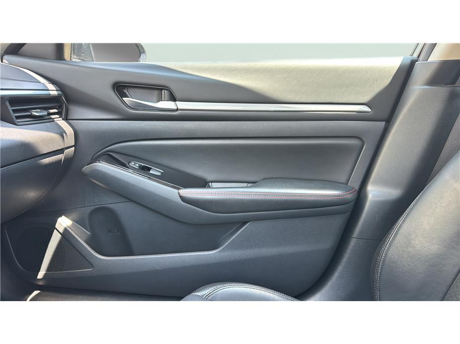 2025 Nissan Altima 2.5 SR Sedan 4D Folsom CA