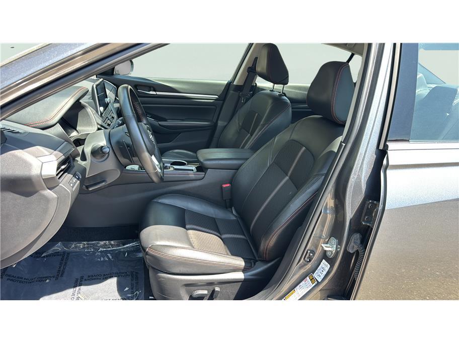 2025 Nissan Altima 2.5 SR Sedan 4D Folsom CA