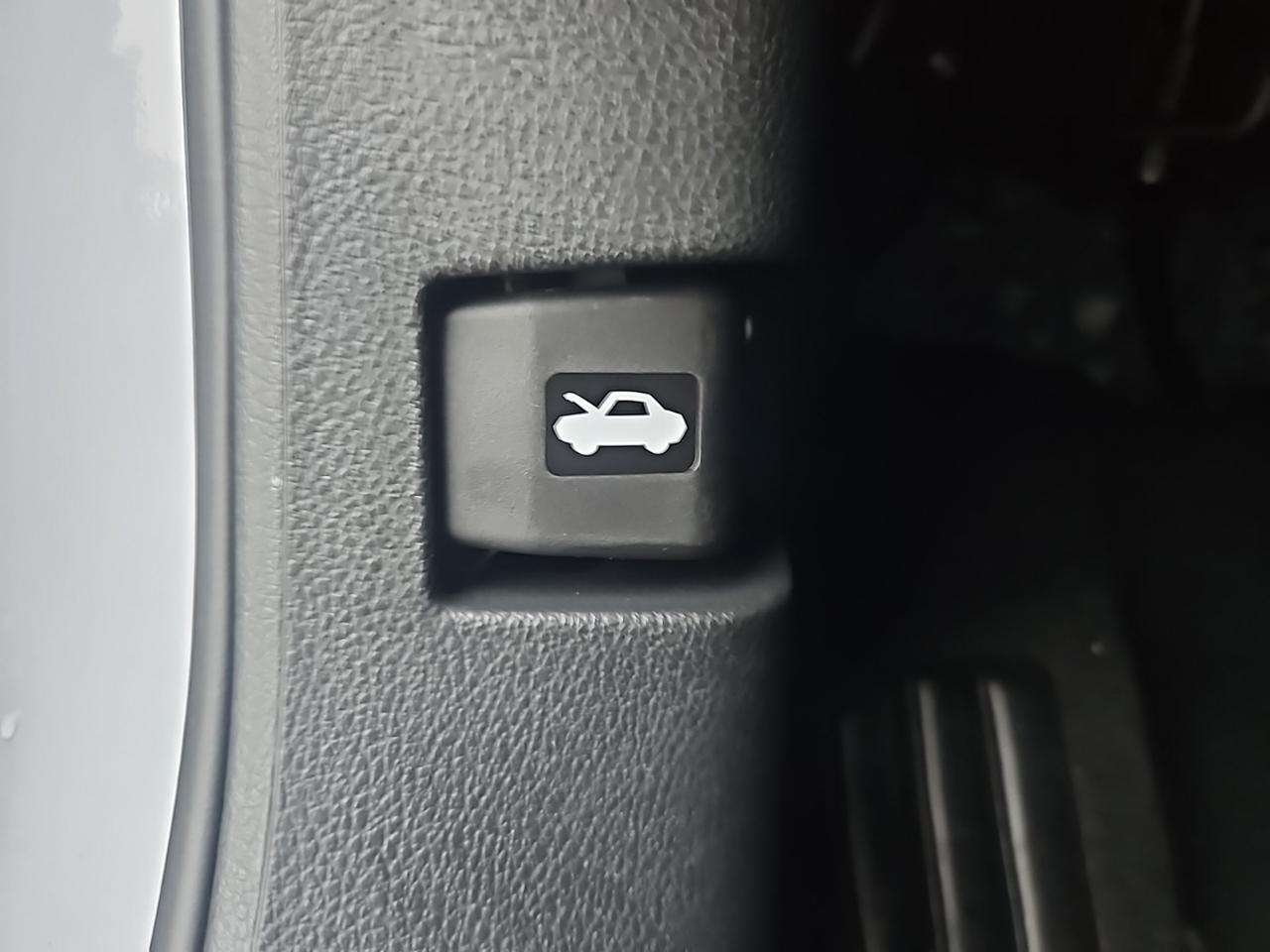 2025 Nissan Altima 2.5 SR Waldorf MD