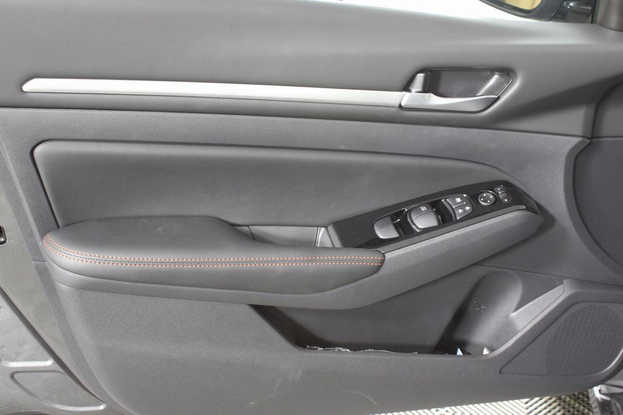 2025 Nissan Altima 2.5 SR Manassas VA