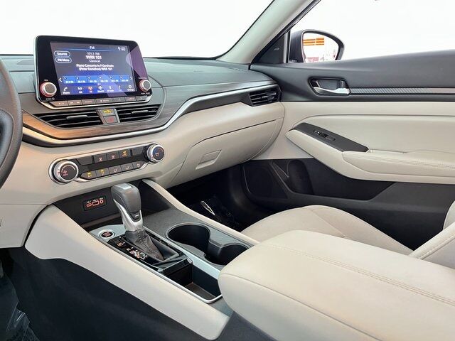 2025 Nissan Altima 2.5 SV Carrollton TX