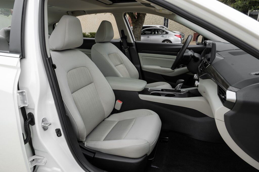 2025 Nissan Altima 2.5 SV Carrollton TX