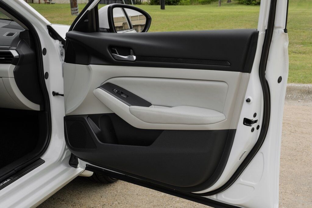 2025 Nissan Altima 2.5 SV Carrollton TX