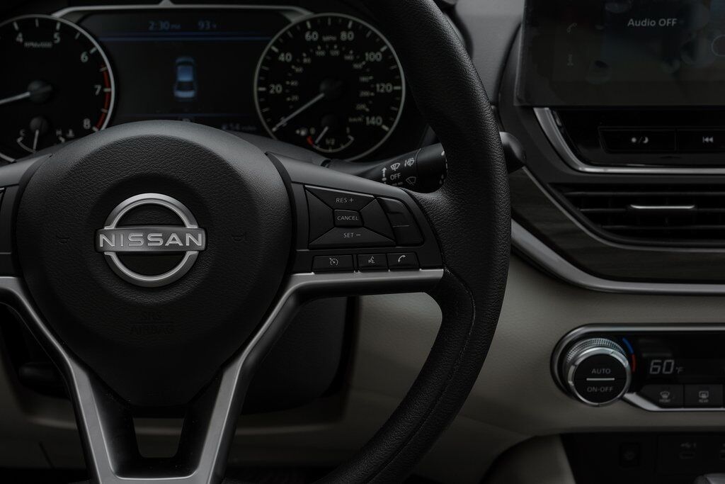 2025 Nissan Altima 2.5 SV Carrollton TX