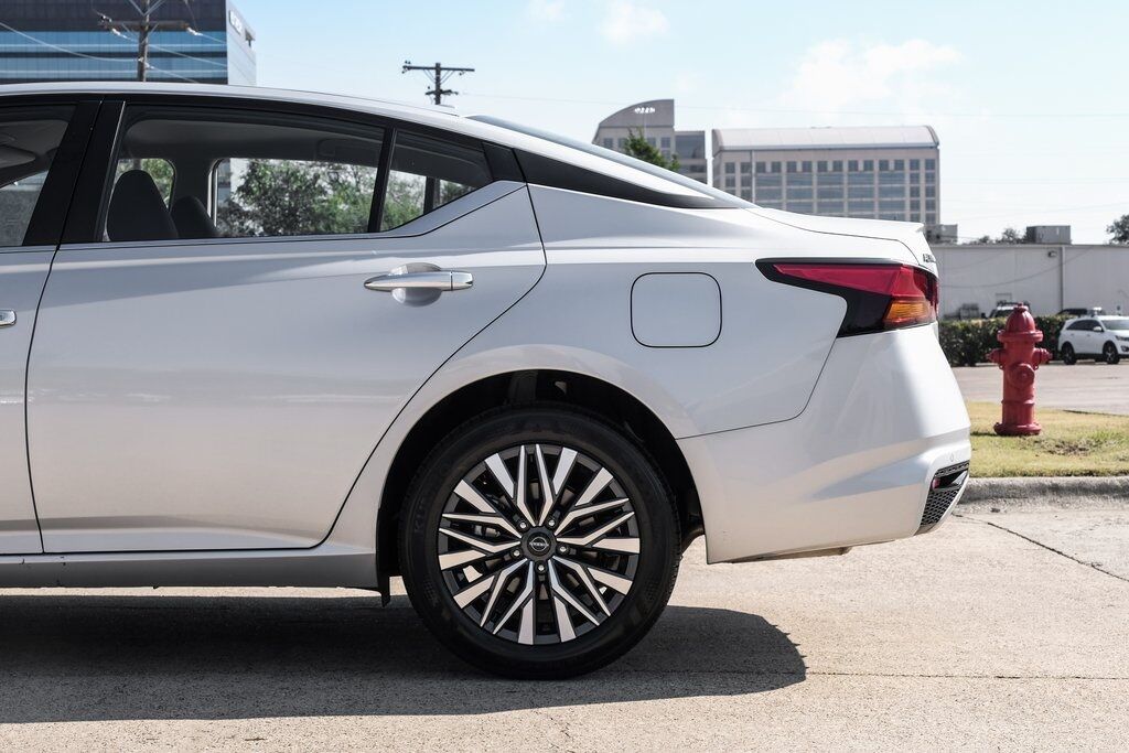 2025 Nissan Altima 2.5 SV Carrollton TX