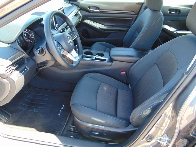 2025 Nissan Altima 2.5 SV Santa Fe NM