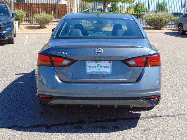 2025 Nissan Altima 2.5 SV Santa Fe NM