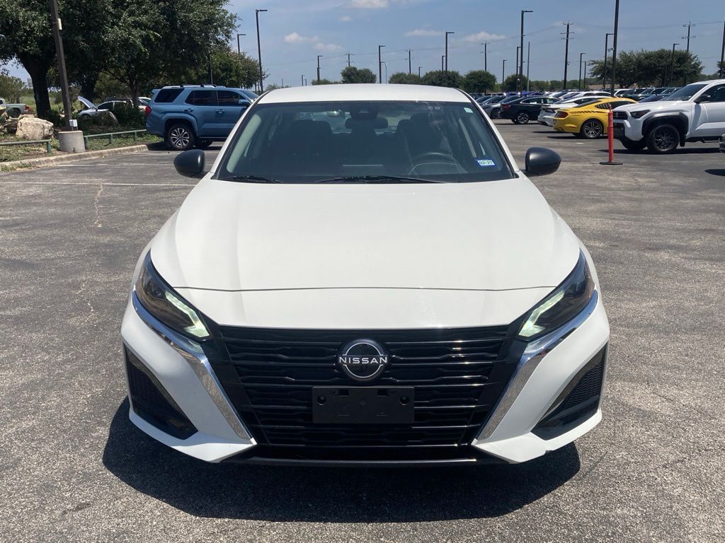 2025 Nissan Altima 2.5 SV