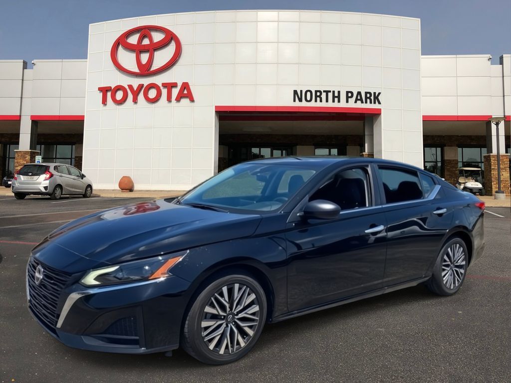 2025 Nissan Altima