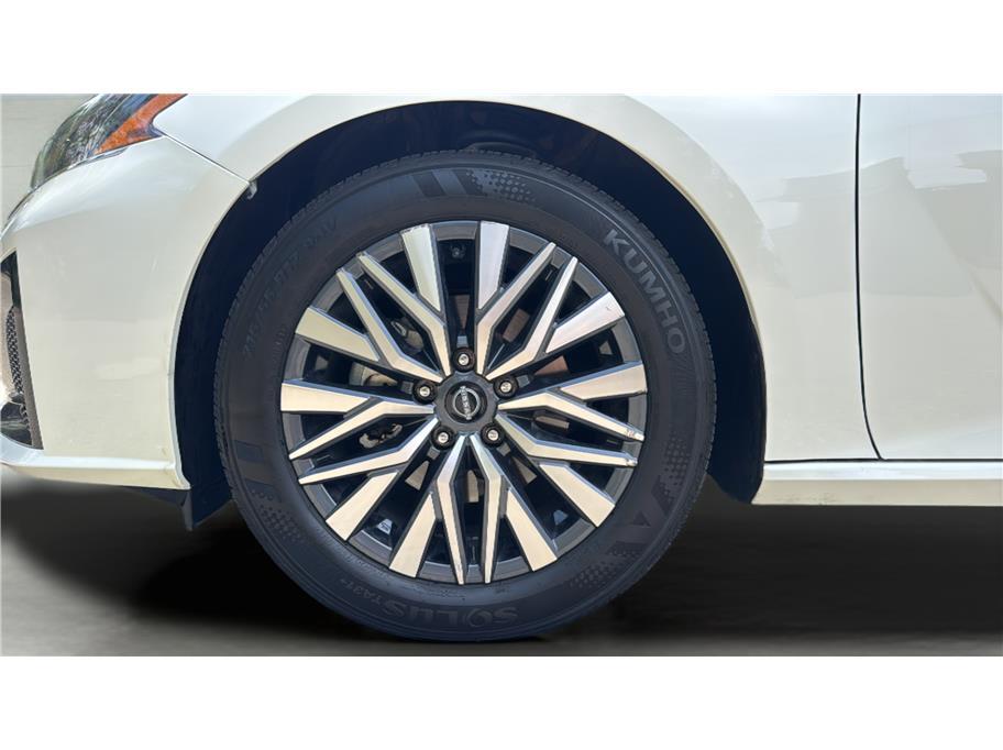 2025 Nissan Altima 2.5 SV Sedan 4D Folsom CA
