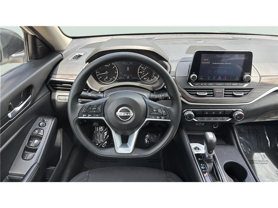2025 Nissan Altima 2.5 SV Sedan 4D Folsom CA