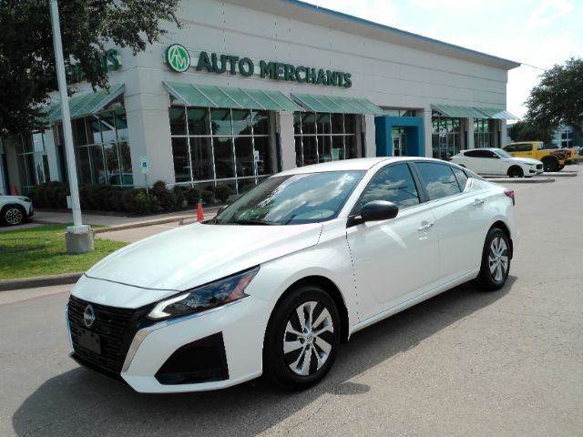 2025 Nissan Altima S FWD