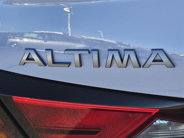 2025 Nissan Altima SR FWD Seaside CA