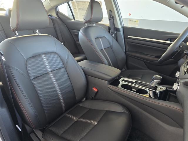 2025 Nissan Altima SR FWD Seaside CA
