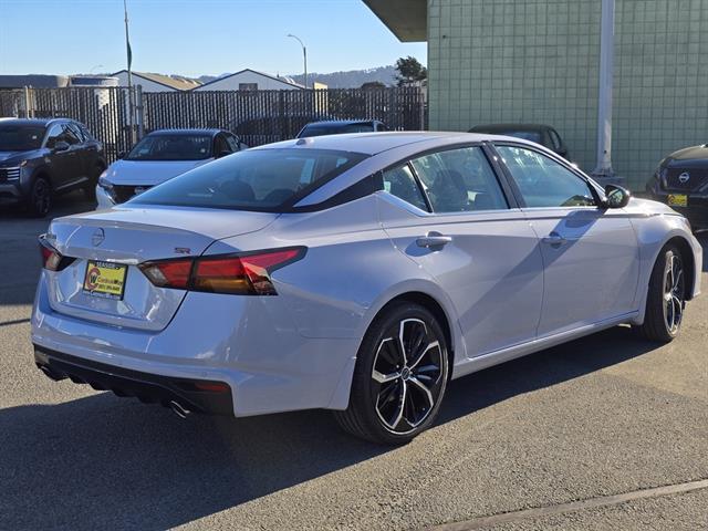 2025 Nissan Altima SR FWD Seaside CA
