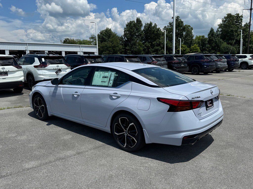 2025 Nissan Altima SR Johnson City TN