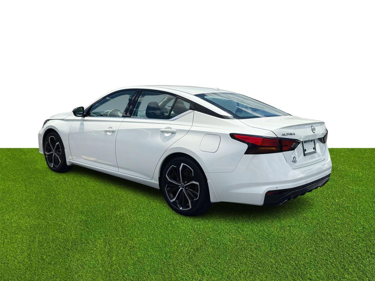 2025 Nissan Altima SR Miami FL