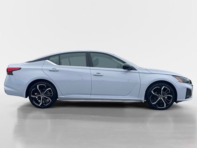 2025 Nissan Altima SR Oak Ridge TN