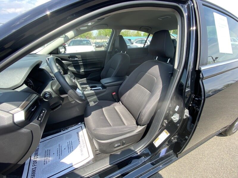 2025 Nissan Altima SV Bristol  PA