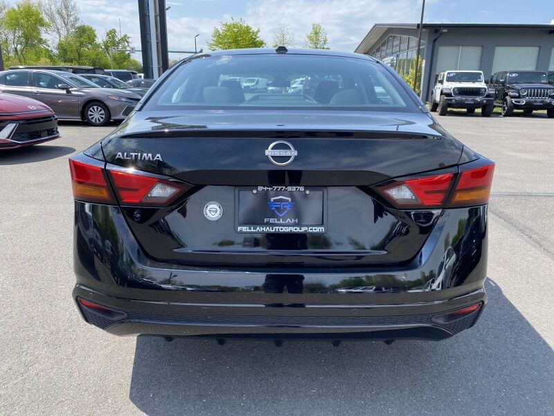2025 Nissan Altima SV Bristol  PA