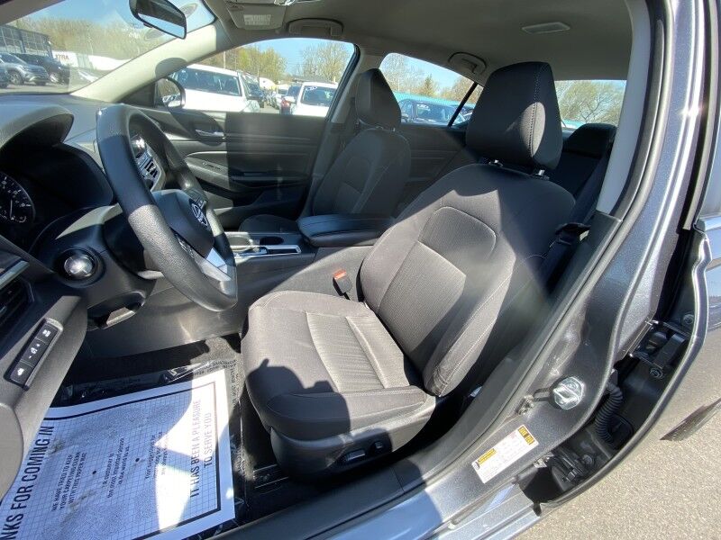 2025 Nissan Altima SV Bristol  PA