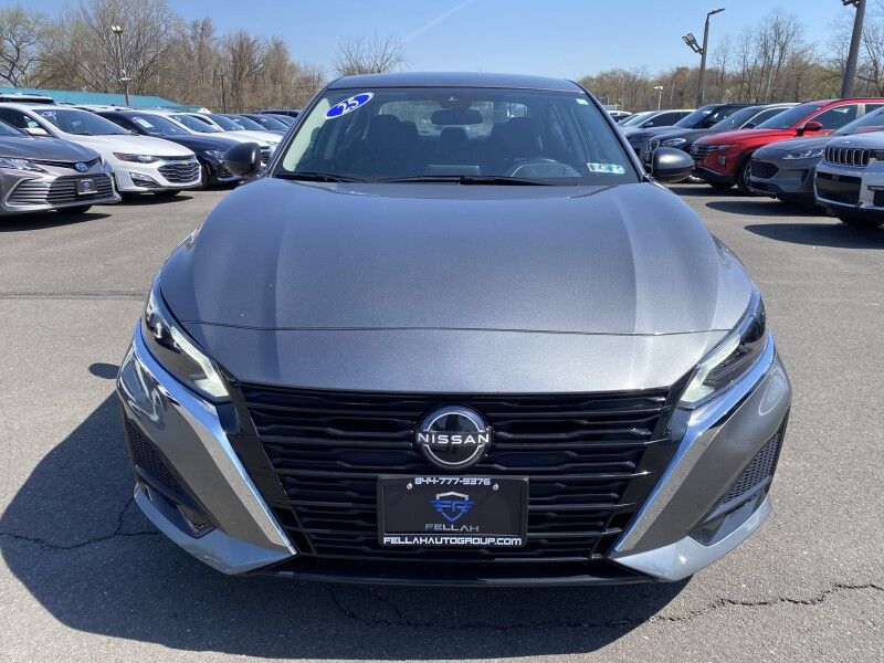 2025 Nissan Altima SV Bristol  PA