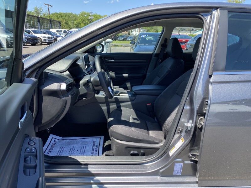 2025 Nissan Altima SV Bristol  PA