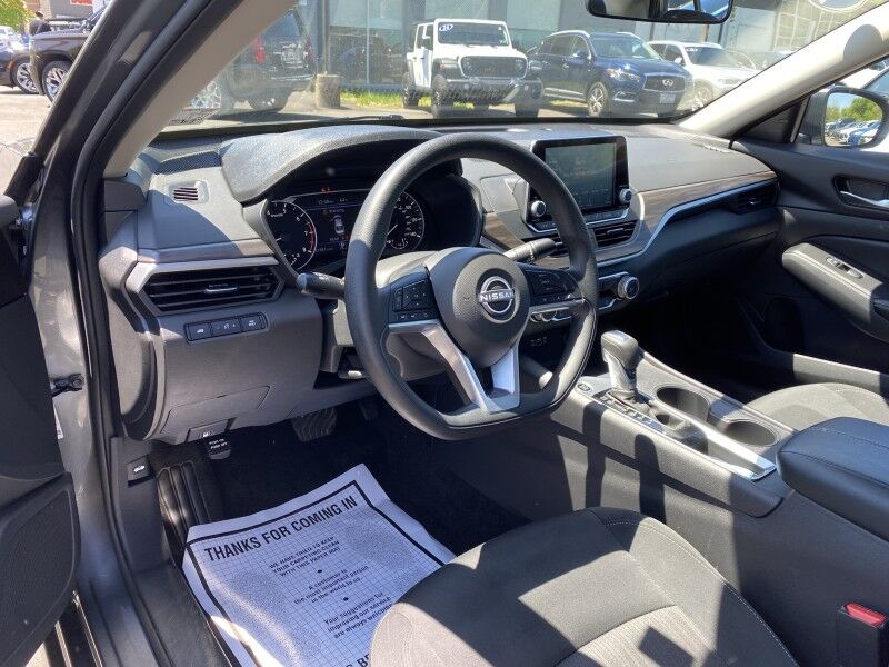 2025 Nissan Altima SV Bristol  PA