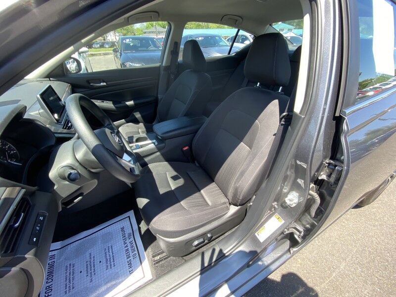 2025 Nissan Altima SV Bristol  PA