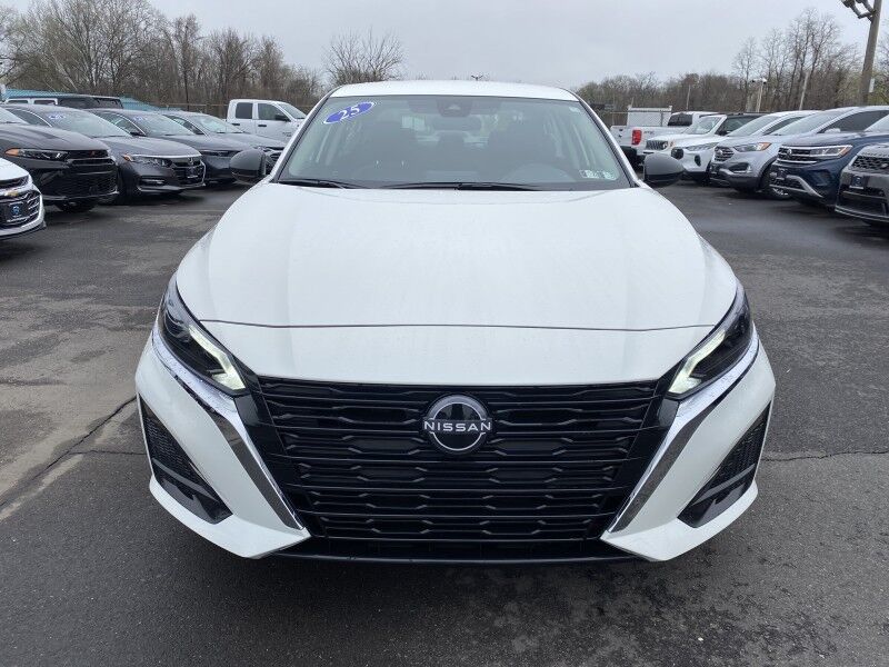 2025 Nissan Altima SV Bristol  PA