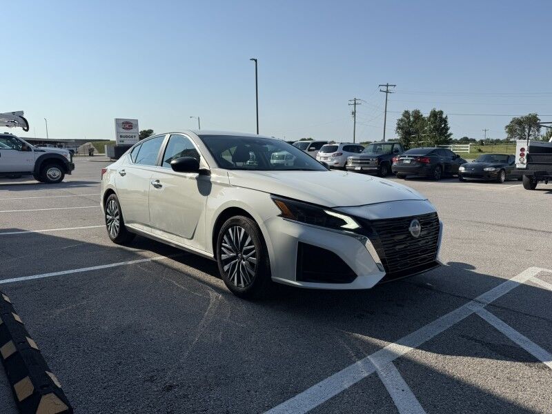 2025 Nissan Altima SV Collinsville OK