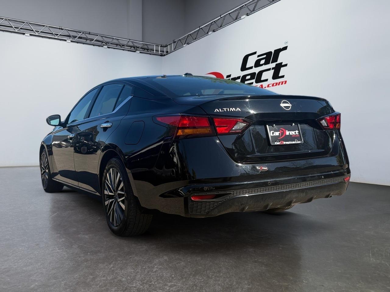 2025 Nissan Altima SV, LANE KEEP ASSIST, BLIND SPOT MONITORING, LANE DEPARTURE WARNING, PUSH BUTTON START, APPLE CARPLAY/ANDROID AUTO, BACKUP CAMERA WITH PARKING SENSORS, ONLY 1 OWNER, CLEAN CARFAX, BRAND NEW & READY TO RIDE! Virginia Beach VA