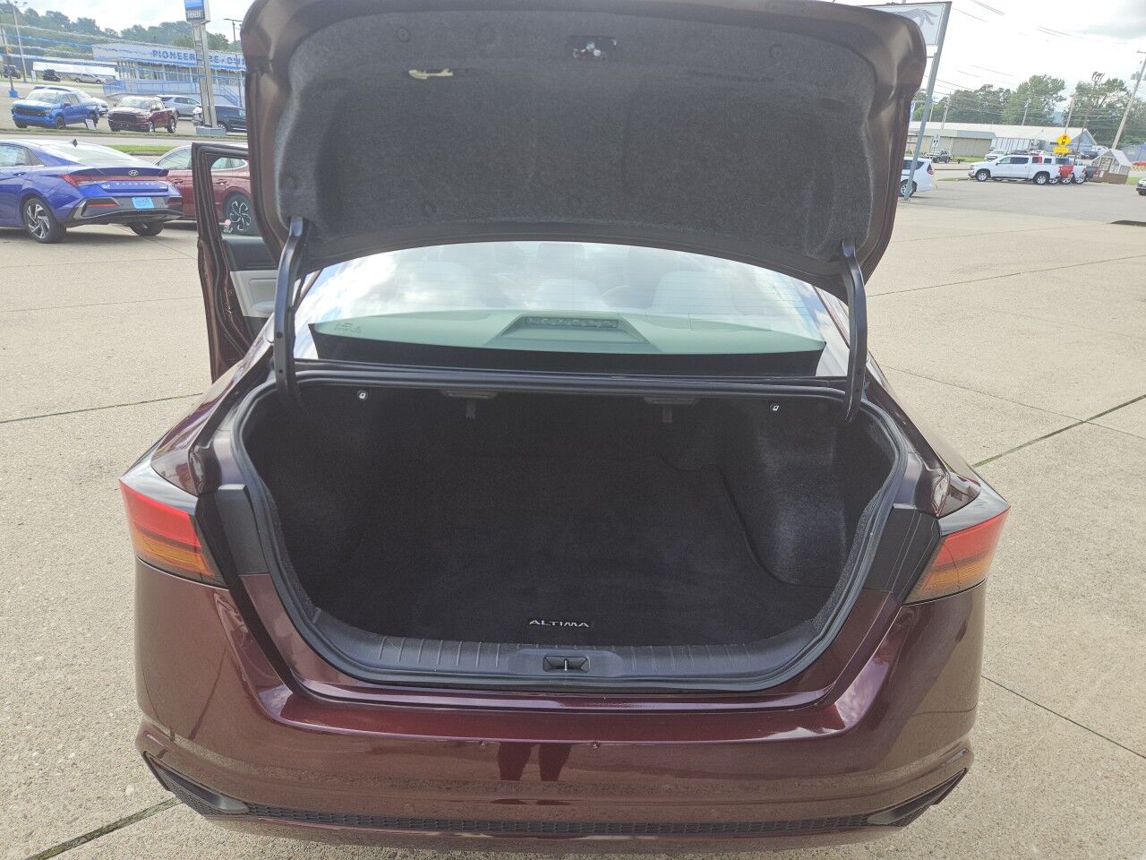 2025 Nissan Altima SV Marietta OH