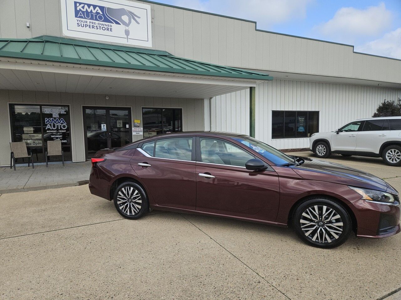 2025 Nissan Altima SV