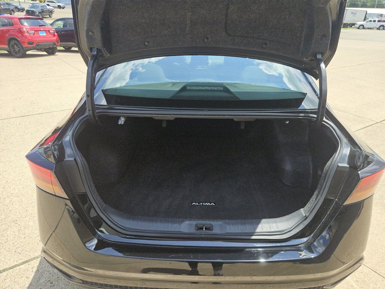 2025 Nissan Altima SV Marietta OH