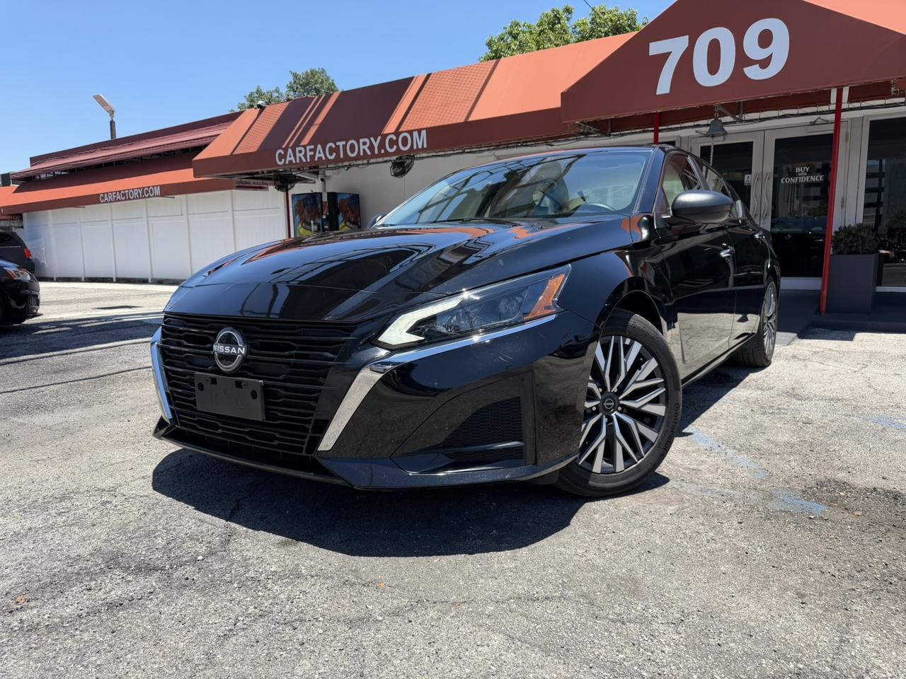 2025 Nissan Altima SV