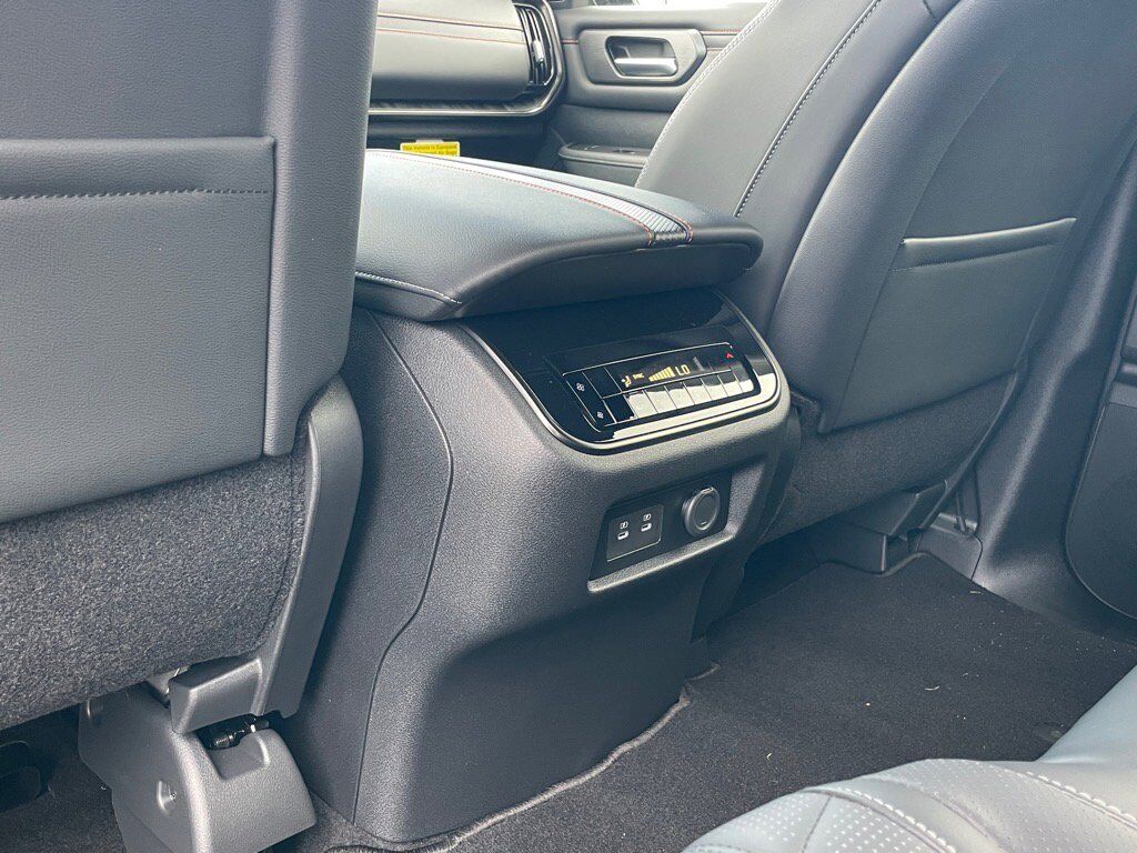 2025 Nissan Armada PRO-4X Oak Ridge TN