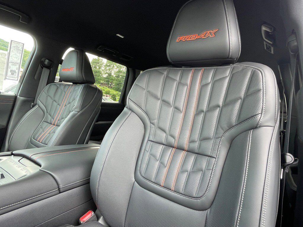 2025 Nissan Armada PRO-4X Oak Ridge TN