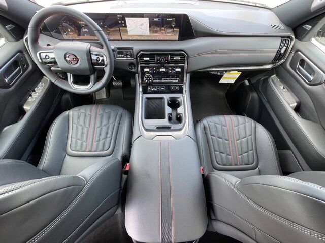 2025 Nissan Armada PRO-4X Oak Ridge TN