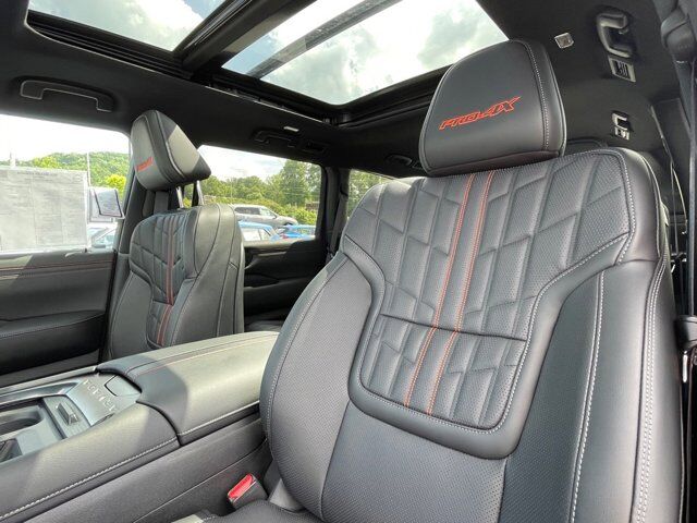 2025 Nissan Armada PRO-4X Oak Ridge TN
