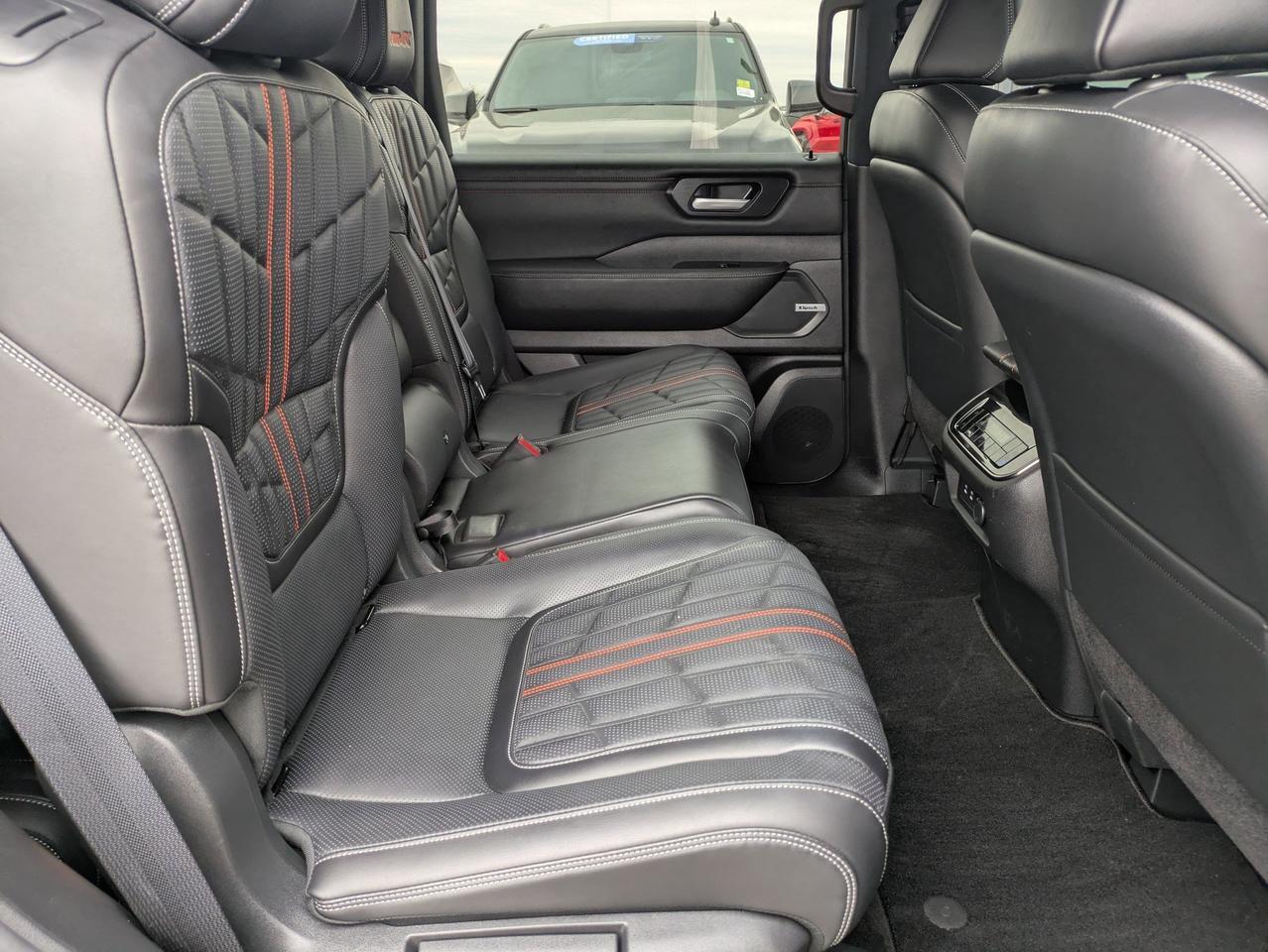 2025 Nissan Armada PRO-4X Castroville TX