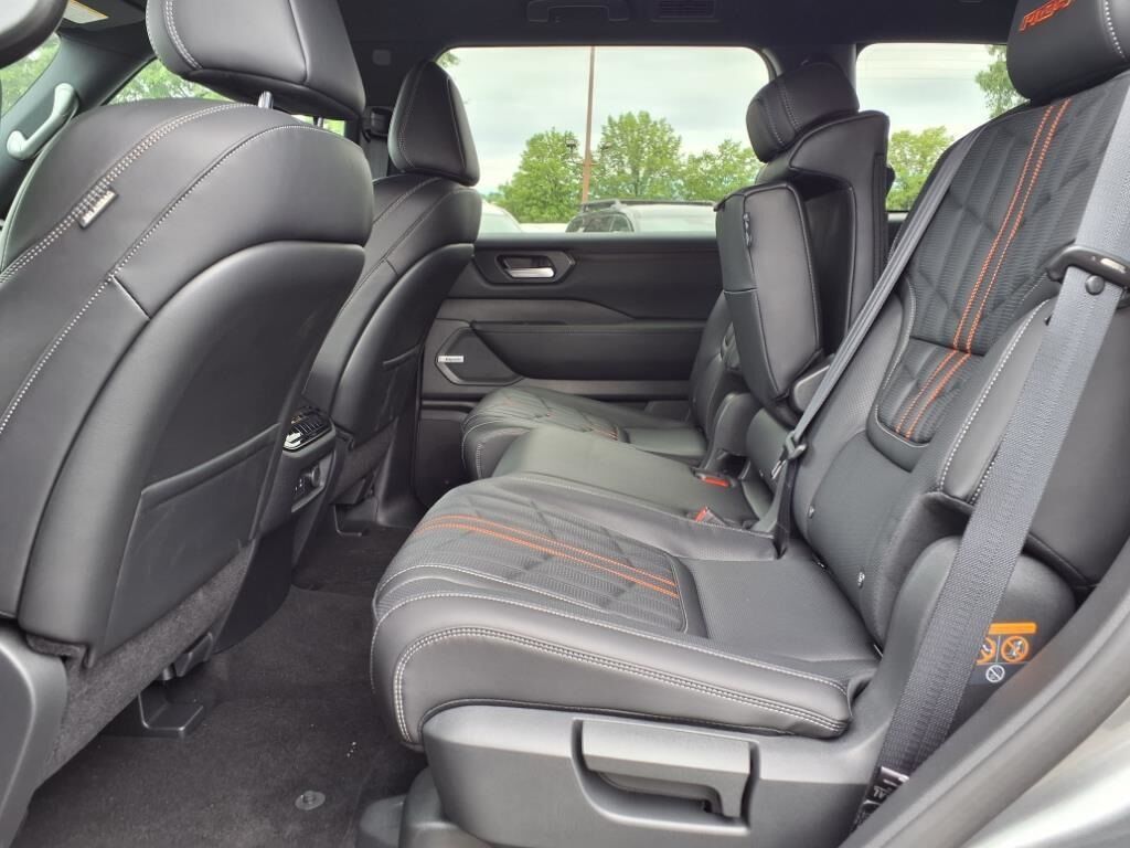 2025 Nissan Armada PRO-4X Waldorf MD
