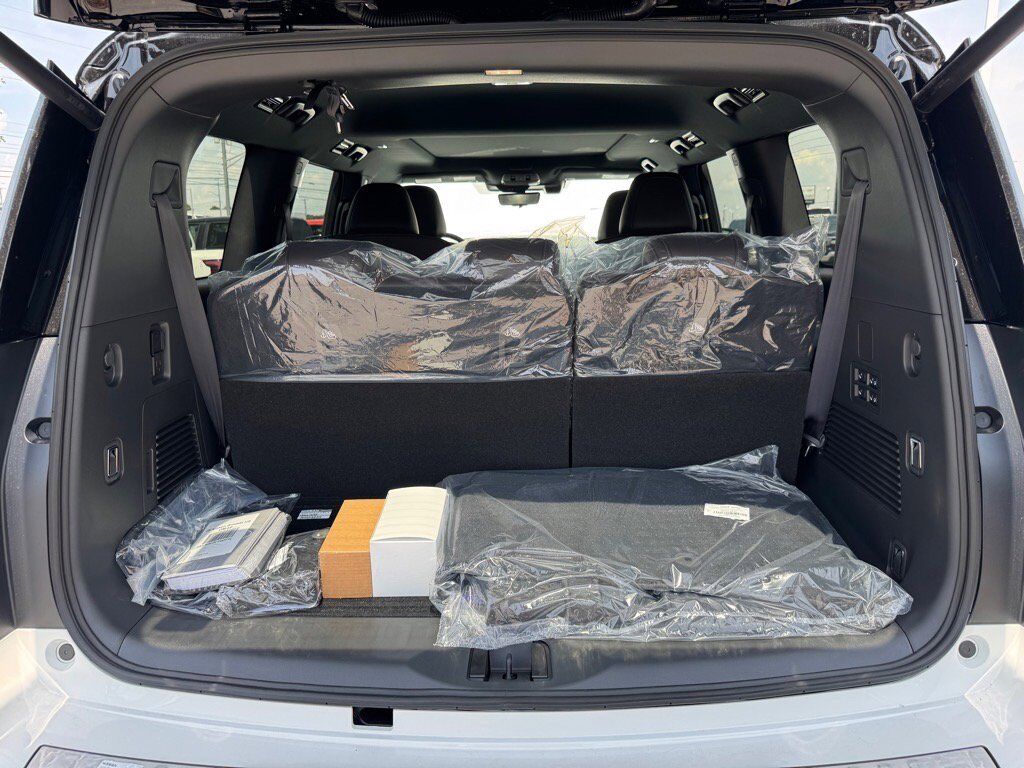 2025 Nissan Armada Platinum Johnson City TN