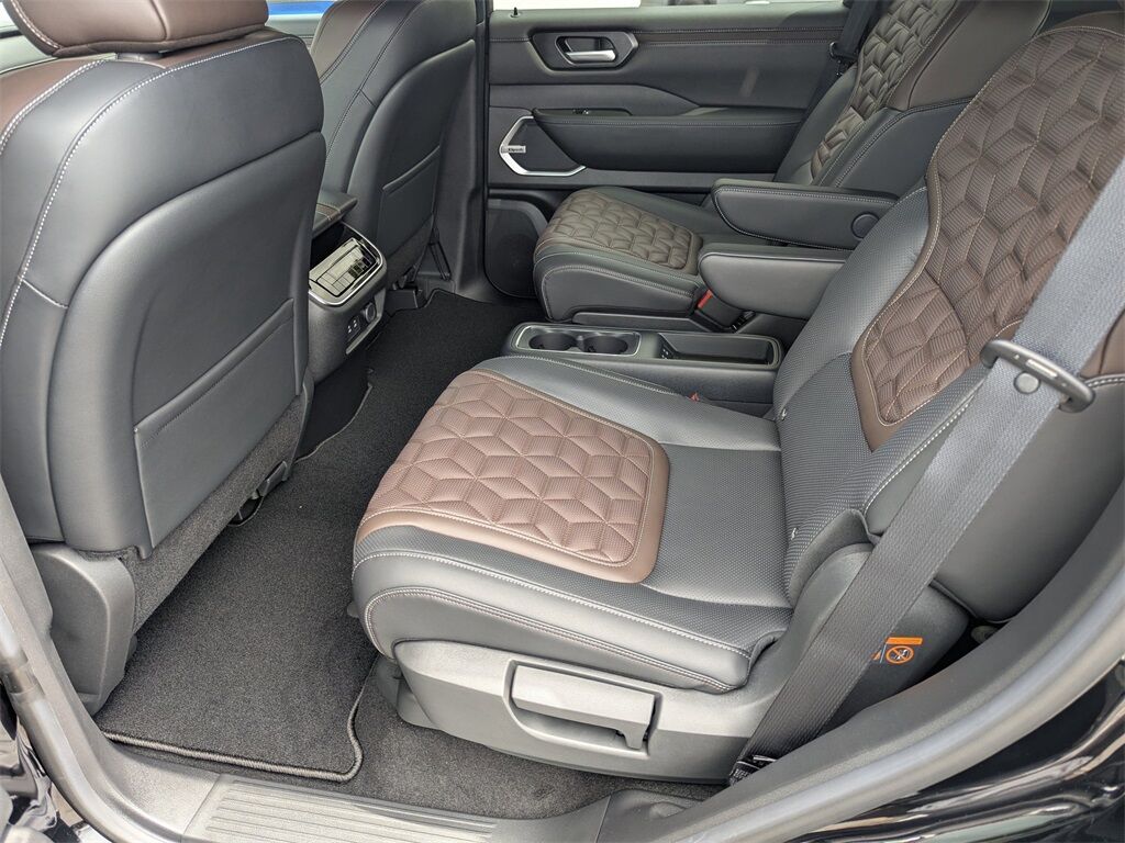 2025 Nissan Armada Platinum Kennesaw GA
