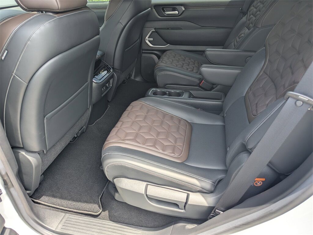 2025 Nissan Armada Platinum Kennesaw GA