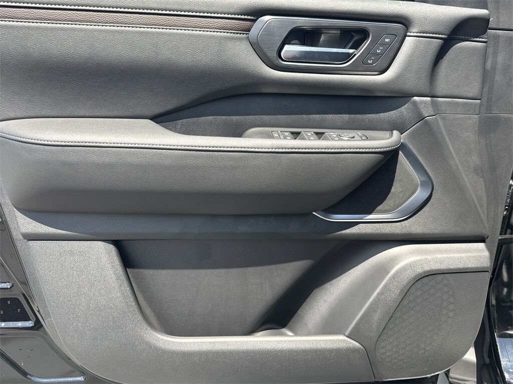 2025 Nissan Armada Platinum Kennesaw GA
